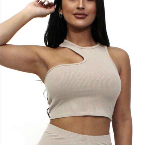 Tops - NWT Beige One Shoulder Crop Top Set